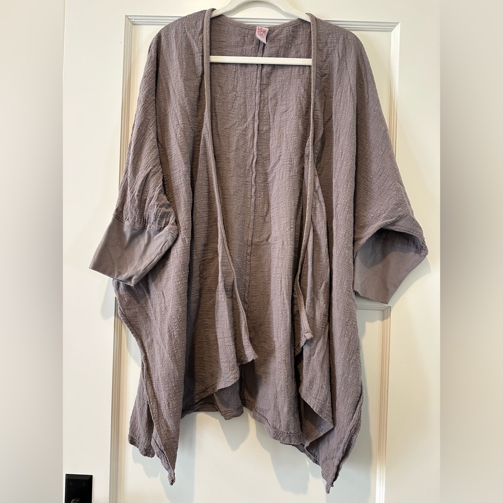 Blue Fish Textured Cardi in Shantung
